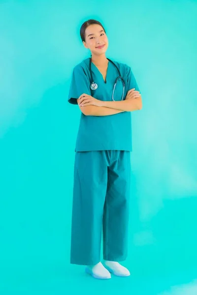 Porträt Schöne Junge Asiatische Ärztin Glücklich Lächeln Für Die Arbeit — Stockfoto