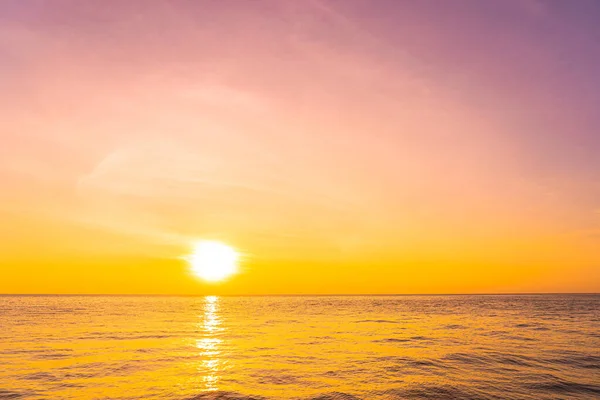 Krásná Krajina Moře Pláž Oceán Při Západu Slunce Nebo Východ — Stock fotografie