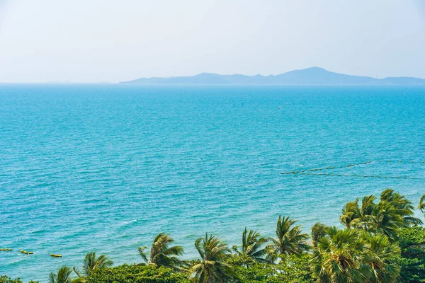 Bella Natura Tropicale Spiaggia Mare Oceano Baia Intorno Palma Cocco — Foto Stock