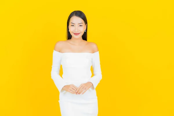 Portrait Beautiful Young Business Asian Woman Smile Action Yellow Background — Stock Photo, Image