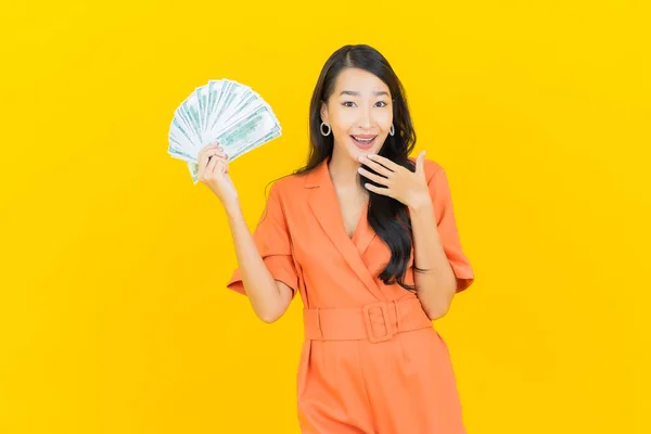 Portrait Beautiful Young Asian Woman Smile Lot Cash Money Yellow — Stock Photo, Image