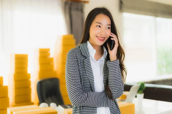 Portrait Beautiful Young Asian Business Woman Work Home Laptop Mobile — Stock Photo, Image