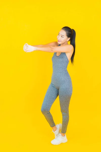 Retrato Hermosa Joven Asiática Mujer Con Ropa Deportiva Listo Para — Foto de Stock