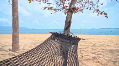 Güzel dalgalı denizin sakin görüntüleri.