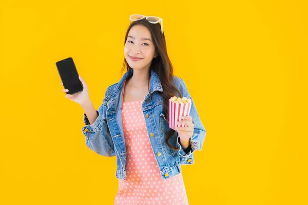 Portrait Beautiful Young Asian Woman Enjoy Happy Phone Popcorn Watch — Stock Photo, Image