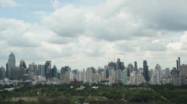 Bangkok şehri güneşli bir günde ufuk çizgisi, Tayland