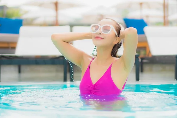 Portrait Beautiful Young Asian Woman Relax Smile Outdoor Swimming Pool — Stock Photo, Image