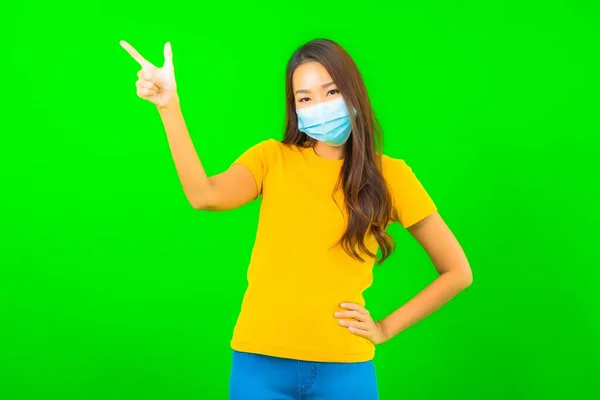 Portrait Beautiful Young Asian Woman Wear Mask Protect Covid19 Coronavirus — Stock Photo, Image