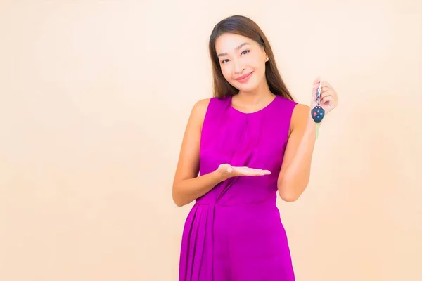 Portrait Beautiful Young Asian Woman Car Key Color Isolated Background — Stock Photo, Image