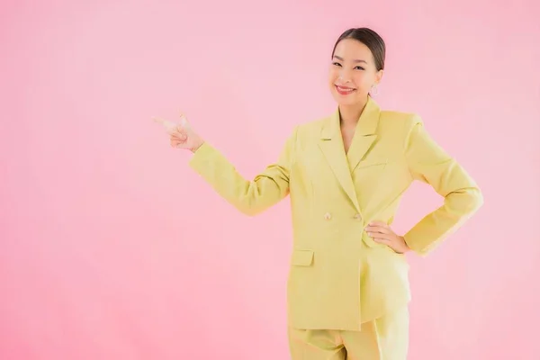 Retrato Bonito Jovem Asiático Mulher Negócios Sorriso Ação Cor Rosa — Fotografia de Stock