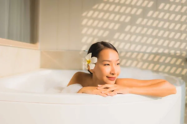 Portrait Young Asian Woman Relax Take Bath Bathtub Spa Concept — Stock Photo, Image