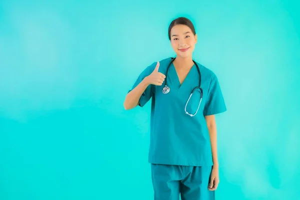 Ritratto Bella Giovane Medico Asiatico Donna Felice Sorriso Lavoro Ospedale — Foto Stock