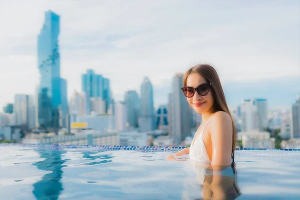 Portrait Beautiful Young Asian Woman Relax Happy Smile Leisure Outdoor — Stock Photo, Image