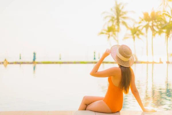 Portrait Beautiful Young Asian Woman Relax Smile Leisure Outdoor Swimming — Stock Photo, Image