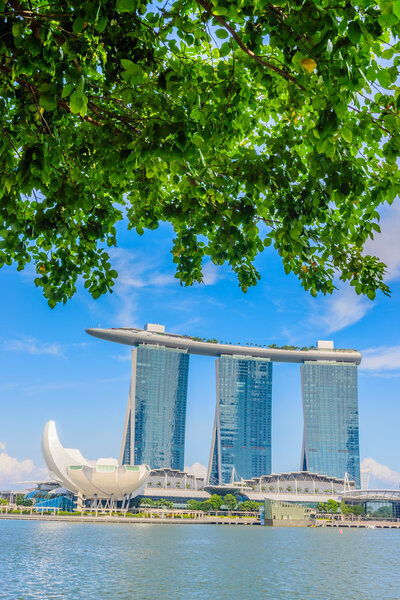 SINGAPORE-JUNE 24: The Marina Bay Sands Resort Hotel in Singapor