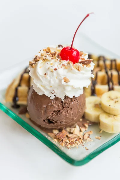 Waffle ice cream — Stock Photo, Image