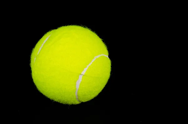 Pelota de tenis —  Fotos de Stock