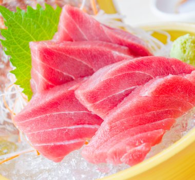 ton balıklı sashimi