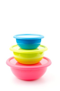 plastik kase izole beyaz arka plan