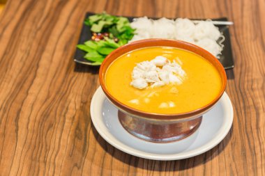 köri Yengeç erişte balık 