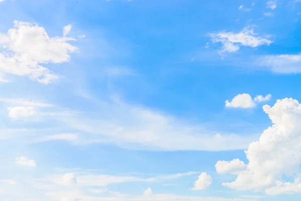 Wolkenhimmel — Stockfoto