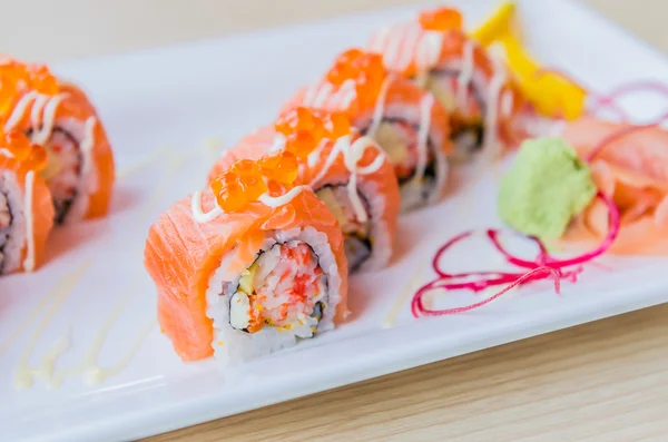 Tuňáková rolka sushi — Stock fotografie