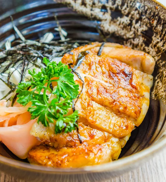 Teriyaki chicken on rice — Stock Photo, Image