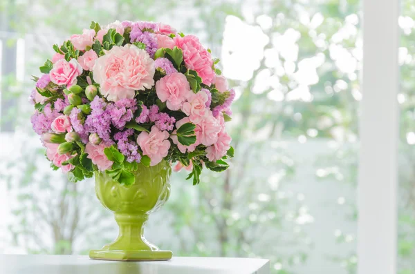 Bouquet in vase — Stock Photo, Image