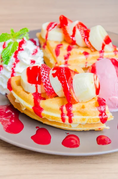 Crêpe banane fraise — Photo