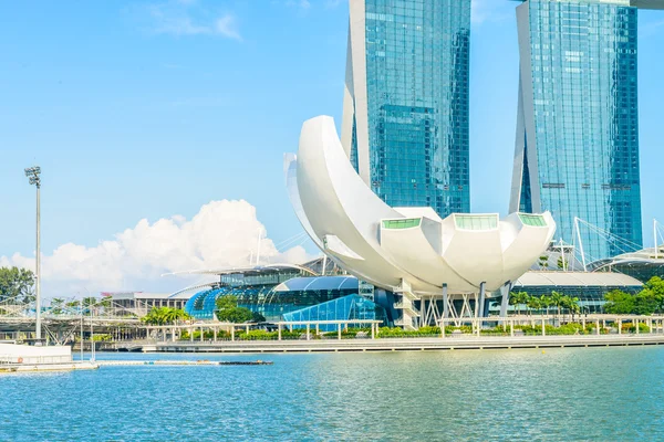 O Marina Bay Sands Resort Hotel em Singapura — Fotografia de Stock