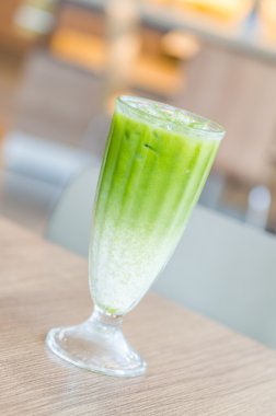 buzlu yeşil çay kahve