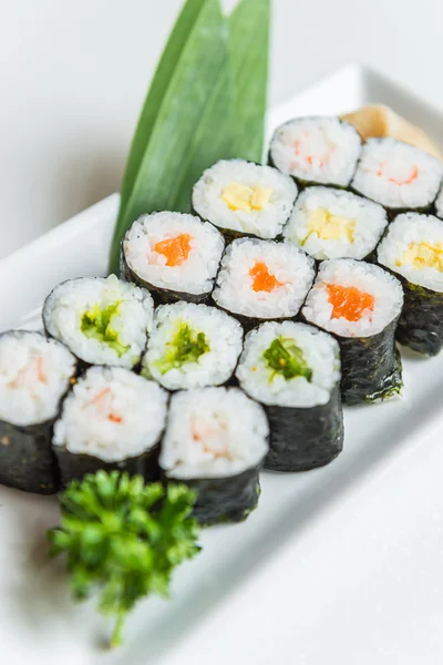 Rolos de sushi — Fotografia de Stock