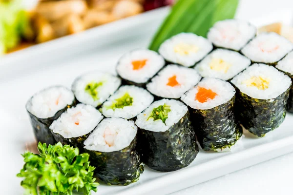 Sushi rollen — Stockfoto