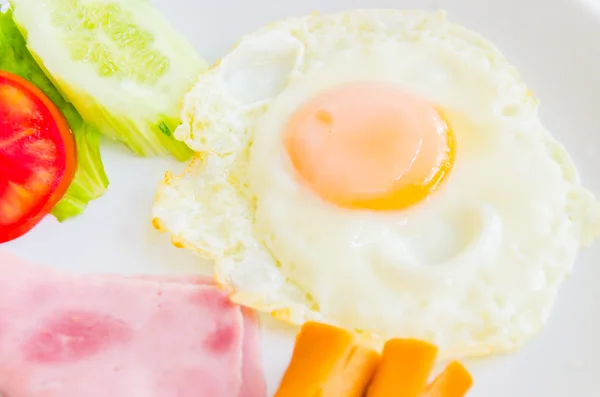 Fried egg and breakfast — Stock Photo, Image