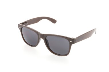 güneş gözlüğü gözlük üzerine beyaz izole