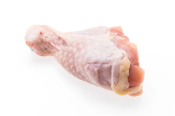 Rohes Hühnerfleisch isoliert auf weiß — Stockfoto