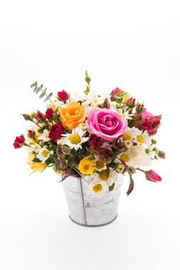 çiçek buketi beyaz izole