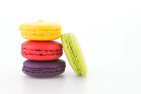 Macaron isolé sur fond blanc — Photo