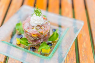 Ton balıklı tartar