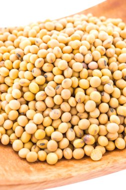 Soya fasulyesi beyaz arkaplanda izole