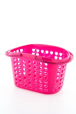 Beyaz arka plan üzerinde izole plastik alışveriş sepeti