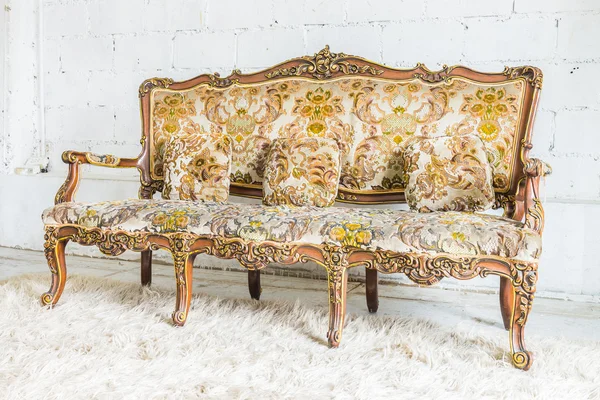 Vintage sofa — Stock Photo, Image