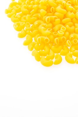 makarna beyaz arkaplanda izole