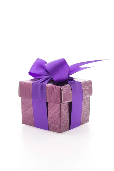 Purple gift box — Stock Photo, Image