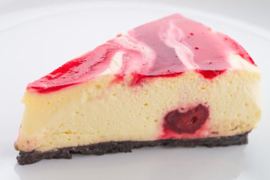 çilek peynirli kek