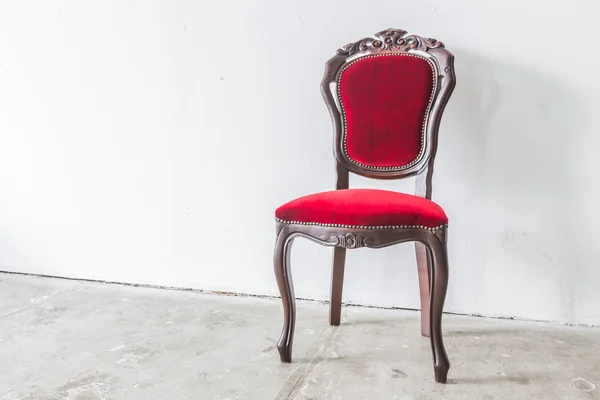 红色复古沙发 — 图库照片