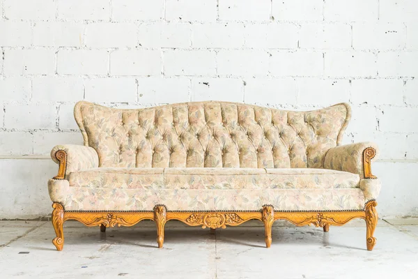 Vintage sofa — Stockfoto