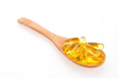 Tahta kaşık yağda balık