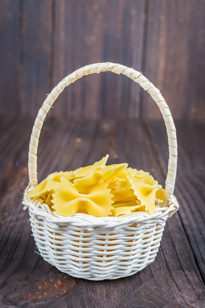 Raw pasta — Stock Photo, Image