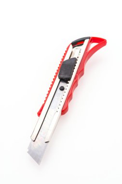 Beyaz arka plan üzerinde izole kesici